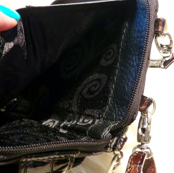 Brighton Twister Crossbody Wallet Bag - Picture 4 of 10